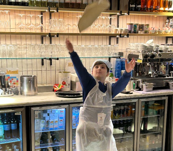 Flying pizza!