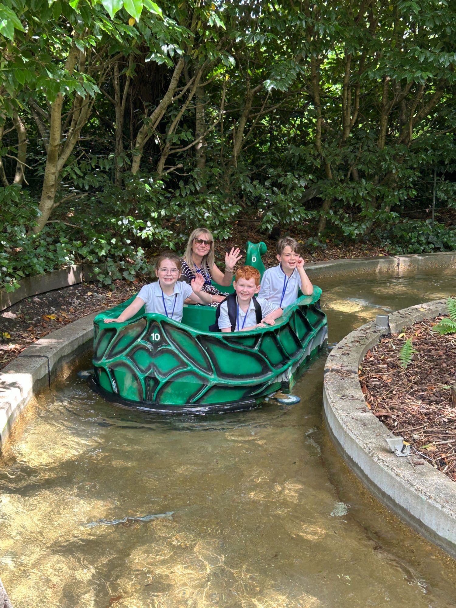 Full boat three studens and a teacher