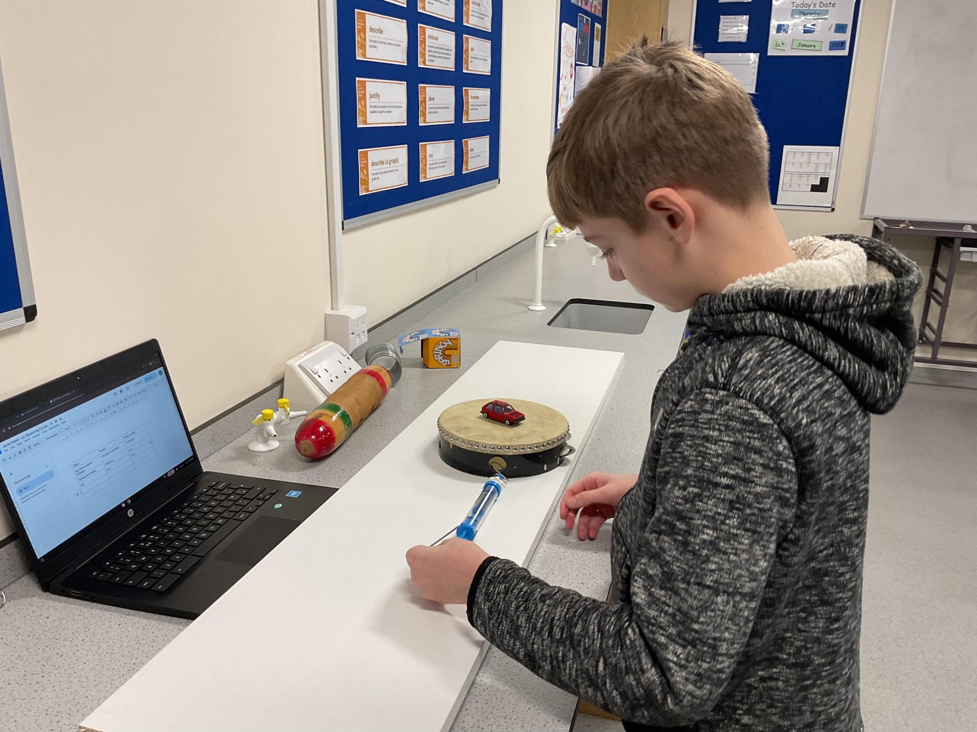 Mercury class Science experiment