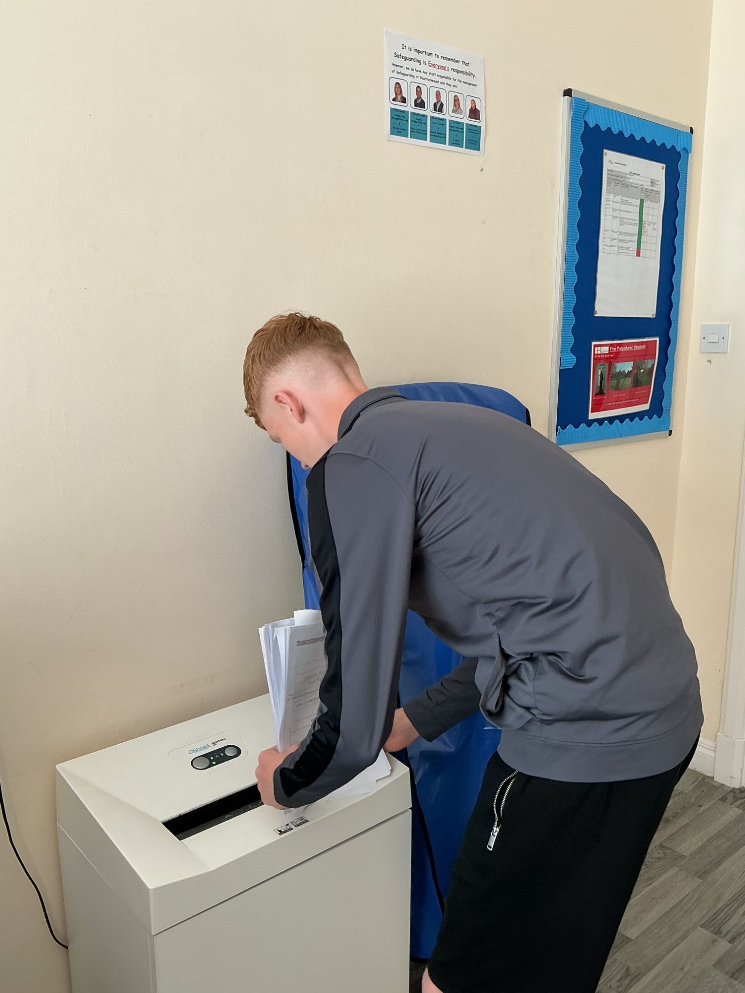 Student usine a shredder