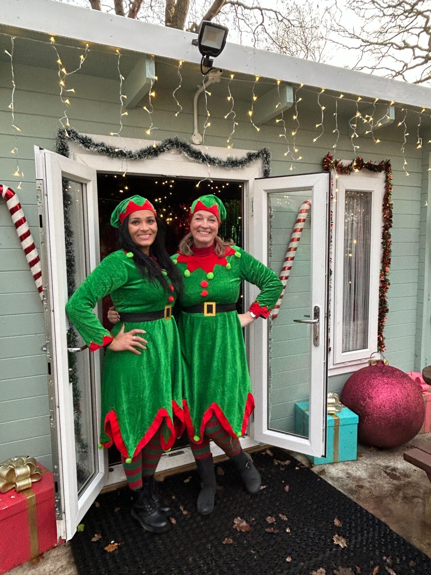 Two elves outside the grotto